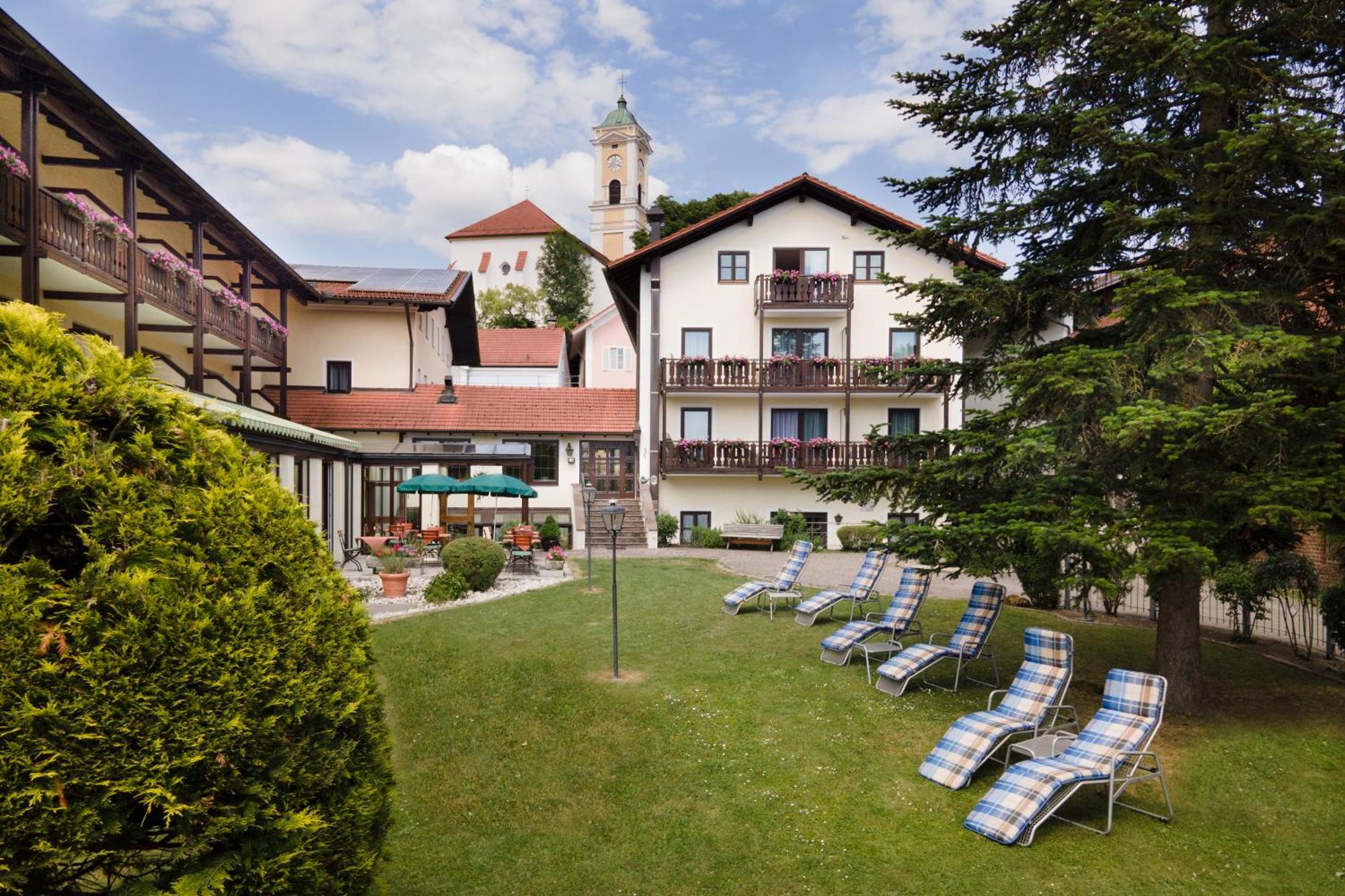 Graefliches Hotel Alte Post Bad Birnbach Kültér fotó