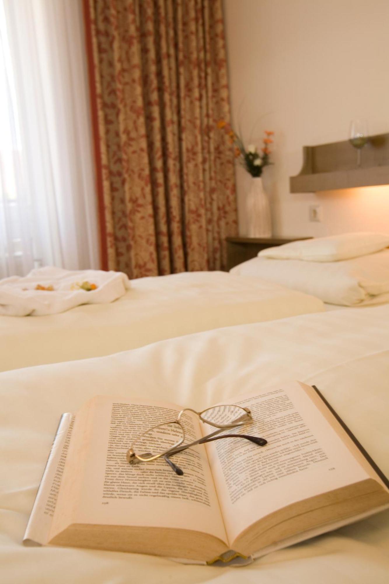 Graefliches Hotel Alte Post Bad Birnbach Kültér fotó