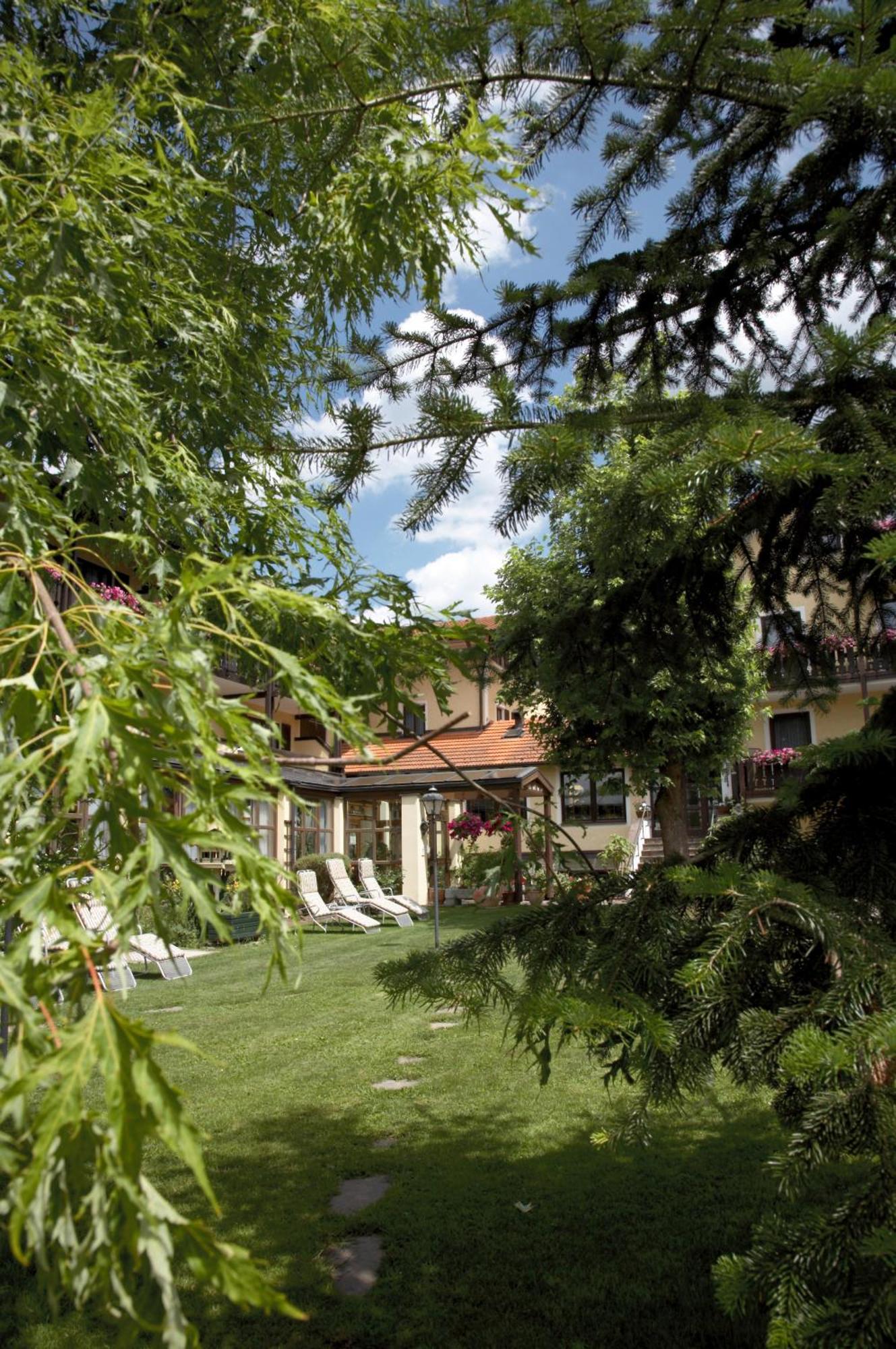 Graefliches Hotel Alte Post Bad Birnbach Kültér fotó